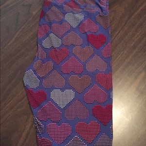 LulaRoe valentine leggings